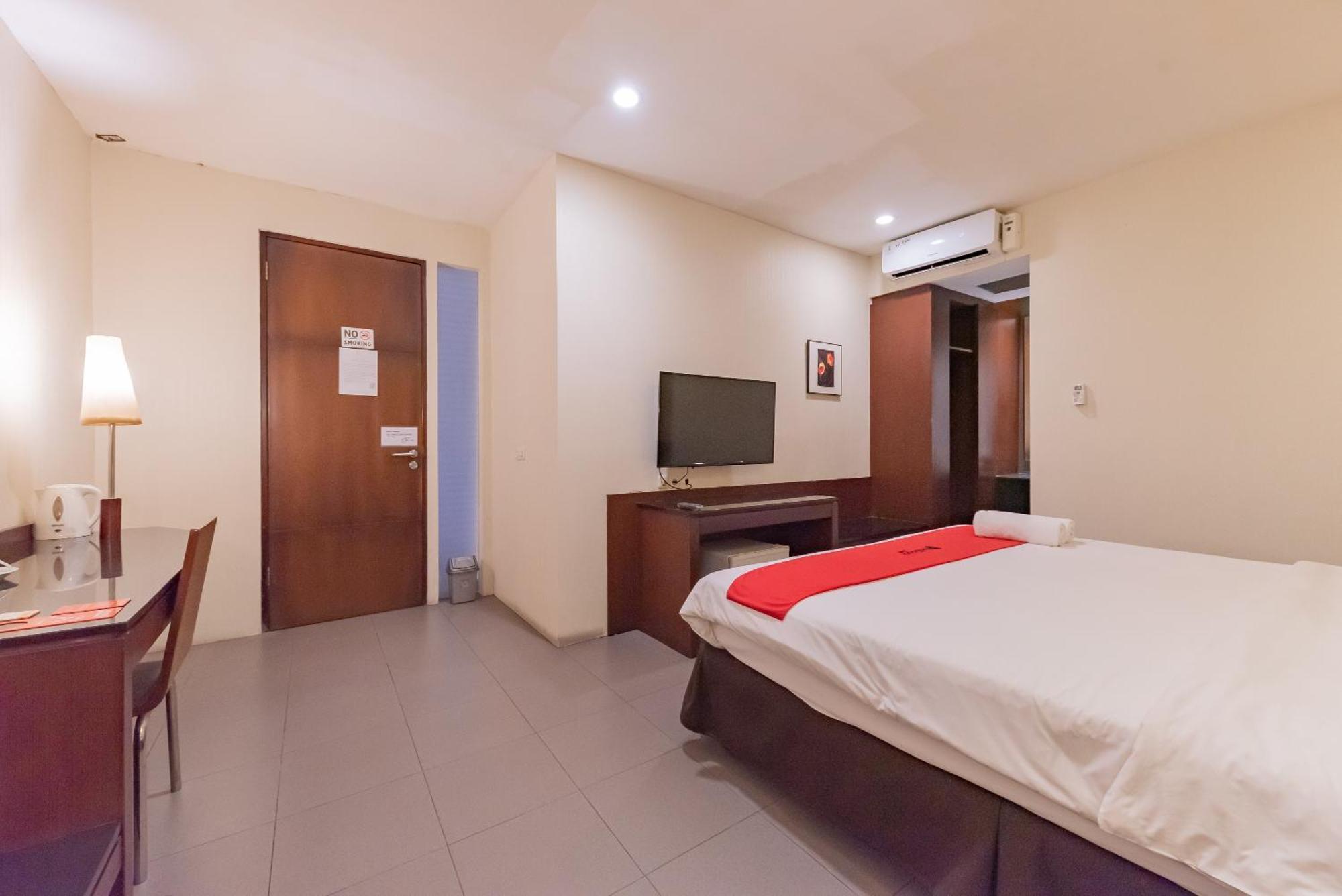 Reddoorz Plus @ Cipaganti Street 3 Bandung Eksteriør billede