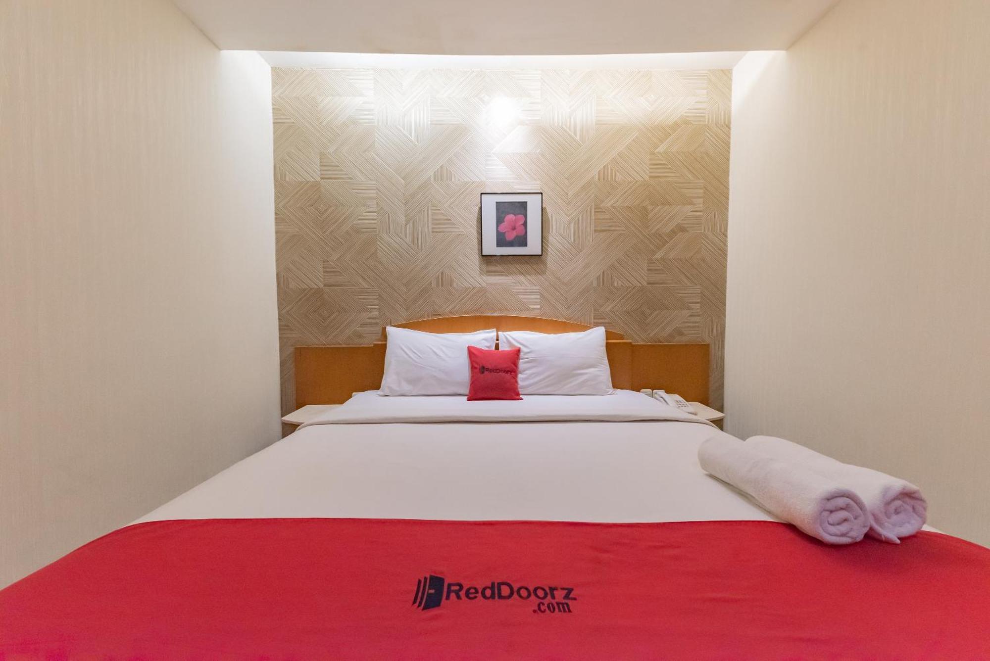 Reddoorz Plus @ Cipaganti Street 3 Bandung Eksteriør billede
